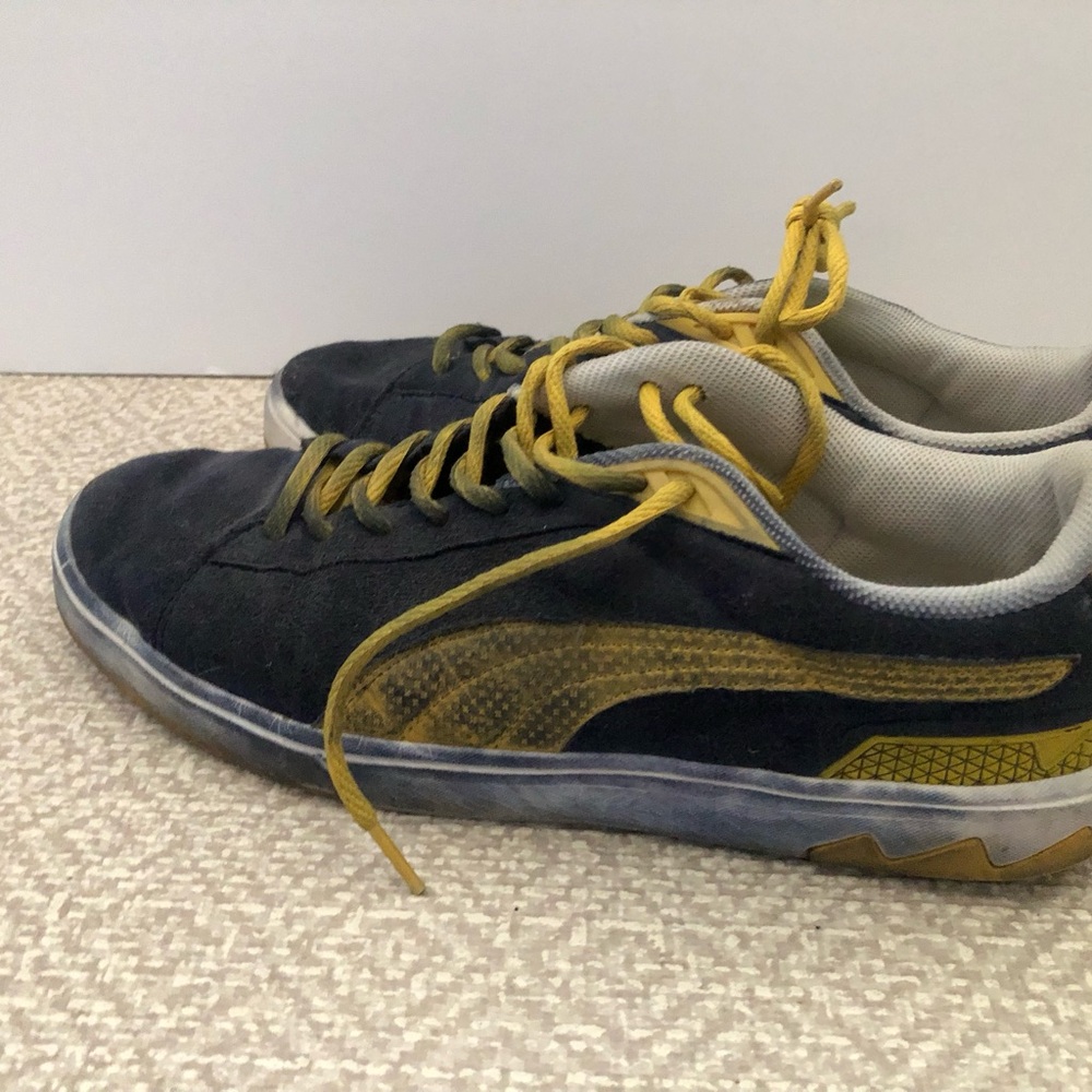 Puma Navy Sneakers with Yellow Accents